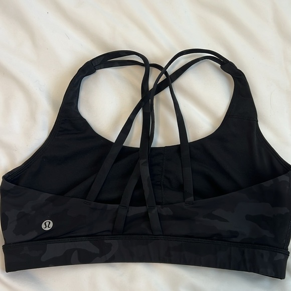 Lululemon Energy Bra
Incognito Camo Multi Grey - Picture 4 of 6